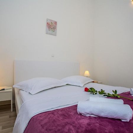 Apartments Marija โอครูกกอร์นญี ภายนอก รูปภาพ