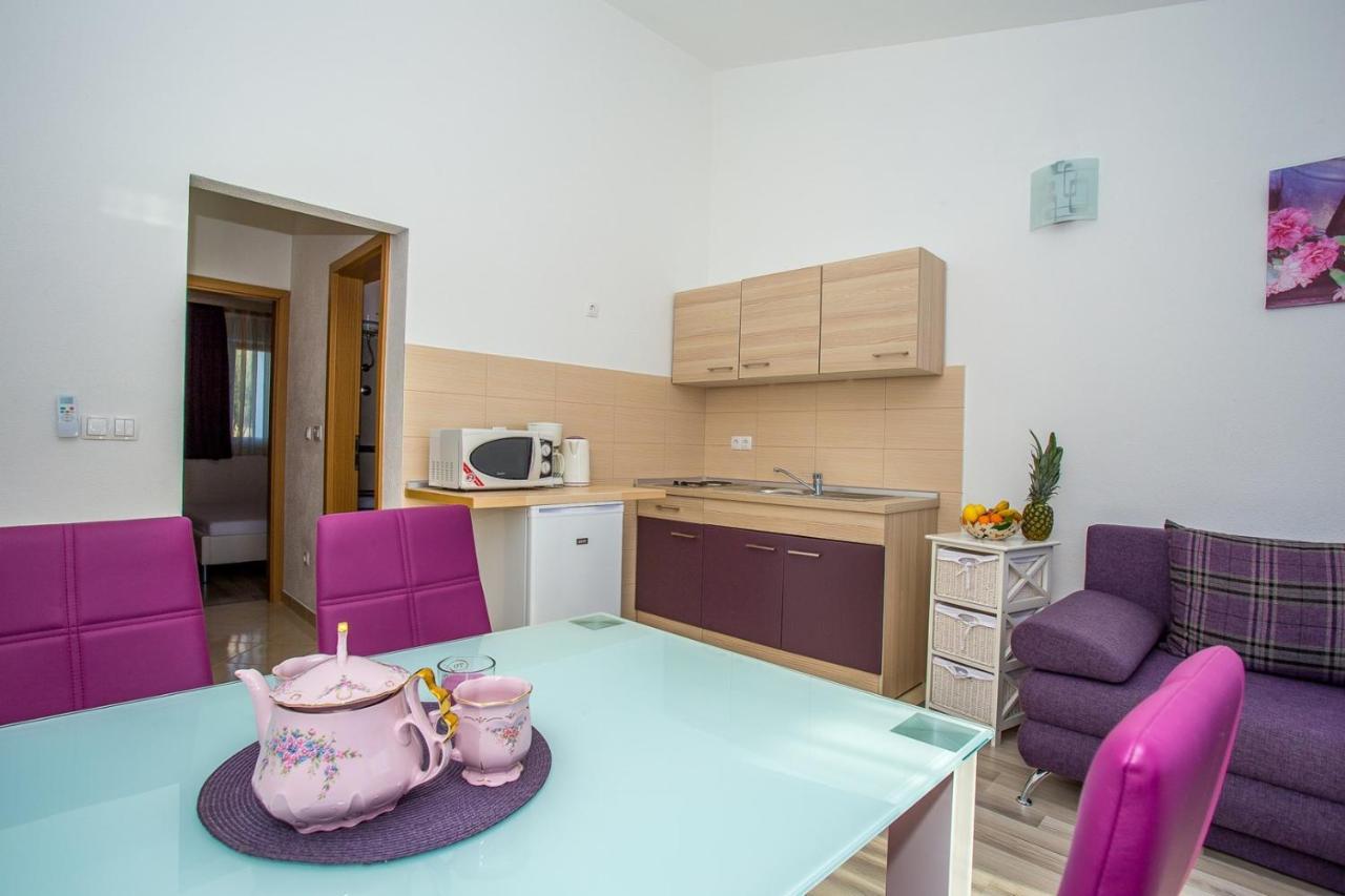 Apartments Marija โอครูกกอร์นญี ภายนอก รูปภาพ